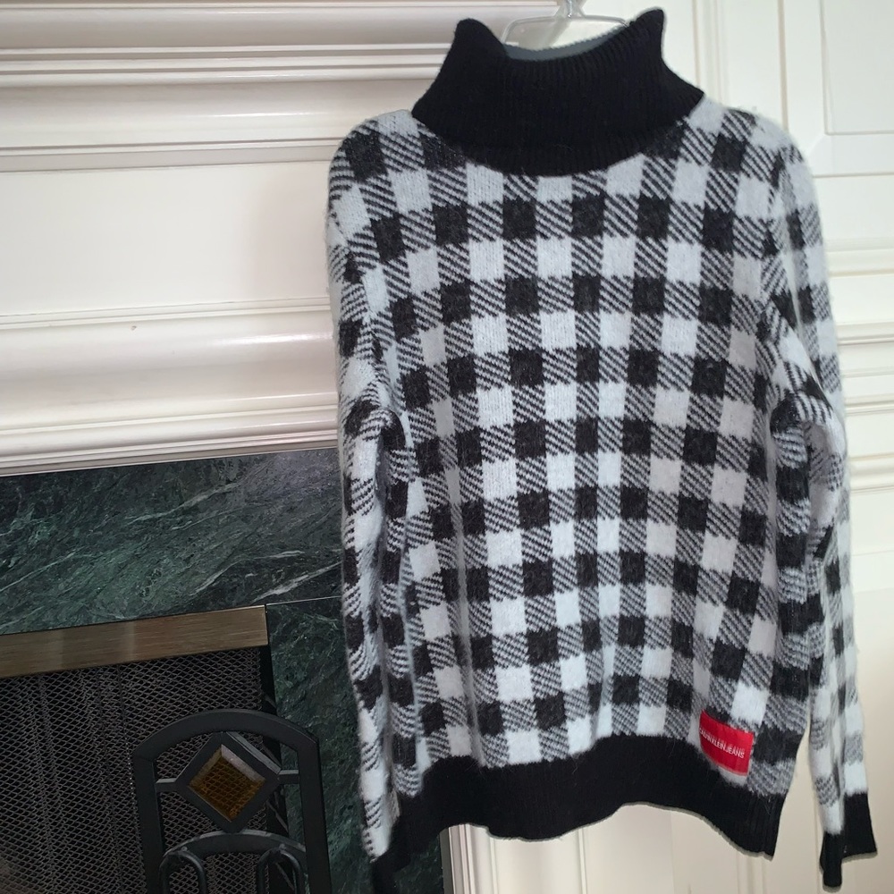Brand New Calving Klein Sweater